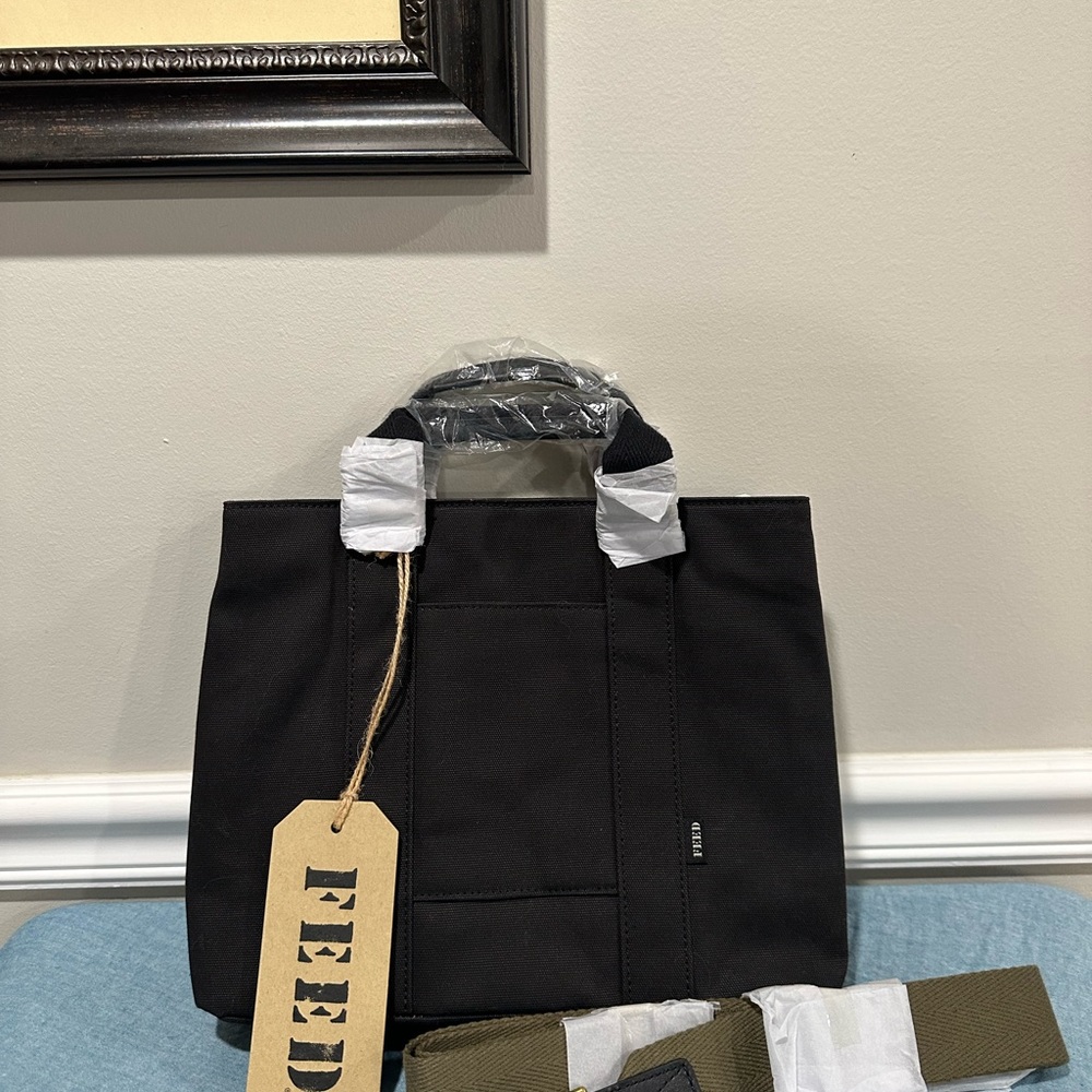 FEED Canvas Bag in black